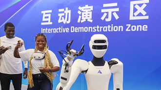 Robot Runs Like A Human