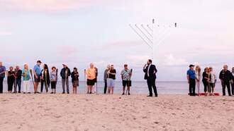 PBC Chabad Beefs Up Security For Hanukkah Event After Australia Shooting