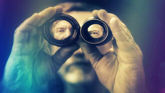 German man collects 11,000 different snow globes