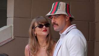 Music News - Taylor Swift & Travis Kelce 'Excited' To Plan Wedding: 'Equally Involved'