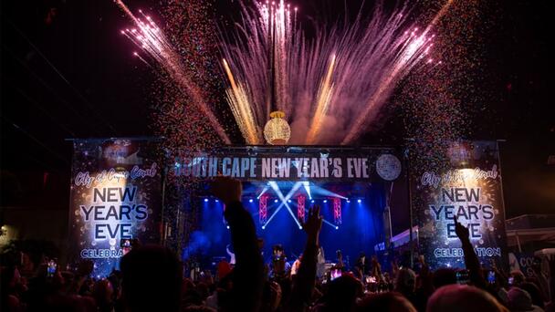 See Pop Tour 2000 at the Cape's NYE!