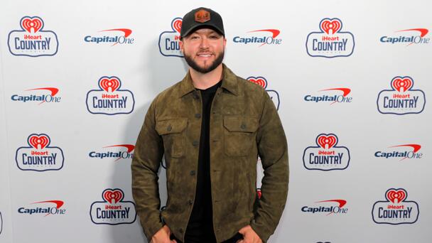 Watch Kelsey Hart, Wife React To Sweet Gender Reveal For Baby No. 1