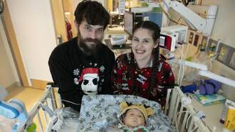 Helen DeVos C.H. shows NICU babies wearing 'ugly' Christmas sweaters