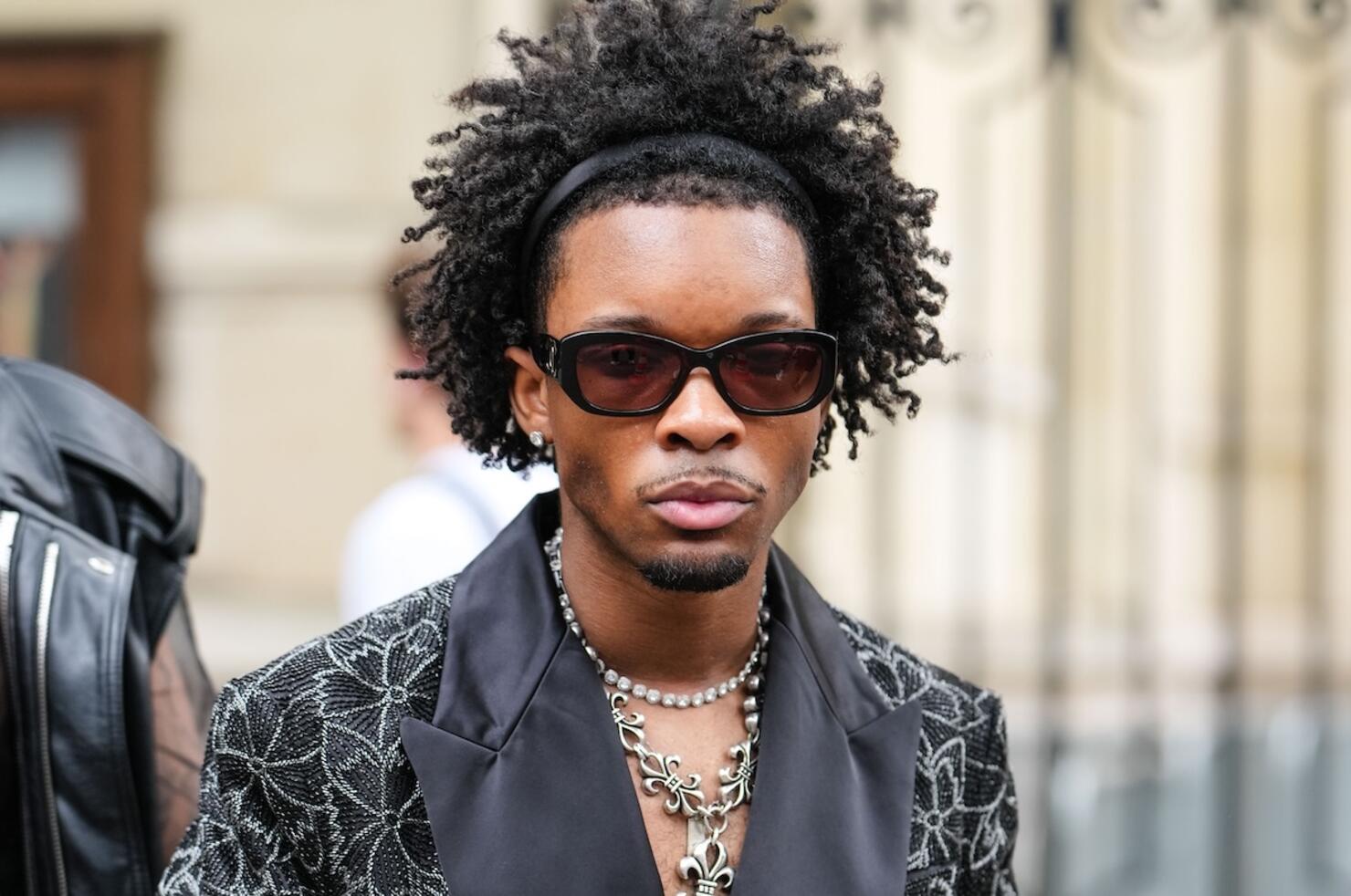 Street Style - Paris Fashion Week - Menswear Spring/Summer 2026 - Day Three