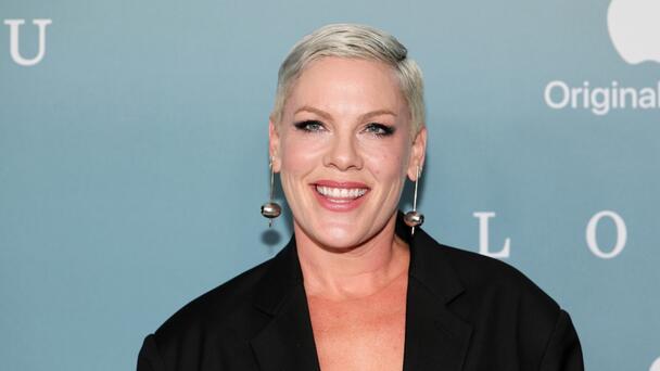 P!NK Rings In New Year At Hospital With Hopeful Message: 'I Choose Joy'