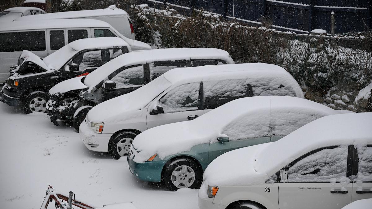 US Storm Starts To Hit With Grid Emergency, Canceled Flights