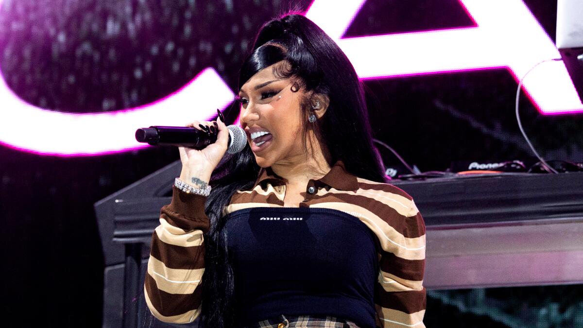 Cardi B Brings Out Blueface, Kehlani & More At Tour Stop In Los Angeles