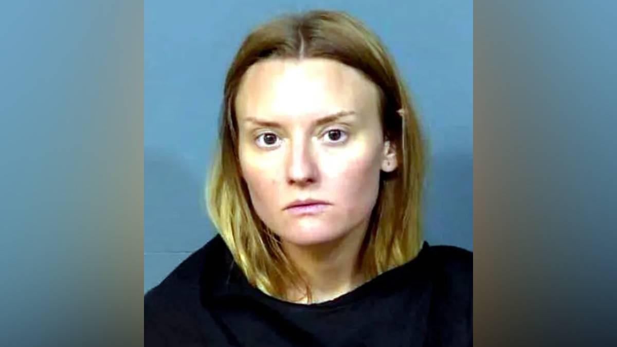 Mugshot of Kirsten Rose, 37