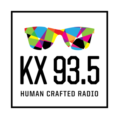 104.7 KXRN logo