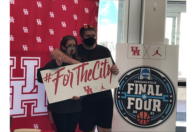 The Houston Cougars at the Final Four 2021