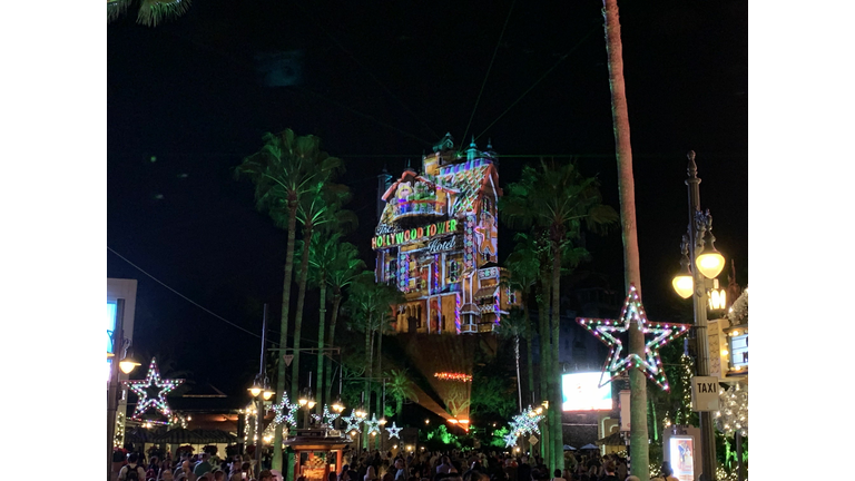 WDW The Gift of Magic Holiday Event