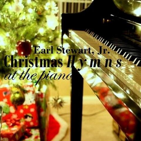 Christmas Hymns At the Piano
