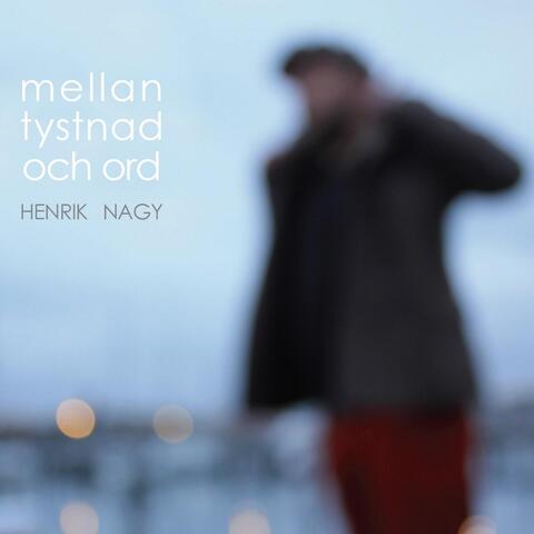 Mellan Tystnad Och Ord