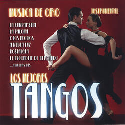 A media luz (tango)
