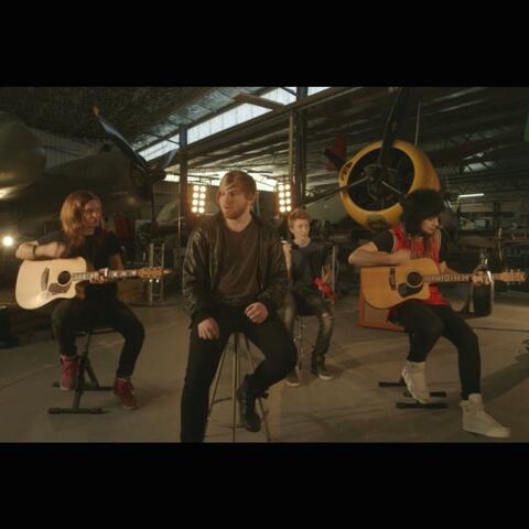 Parachute (Acoustic)