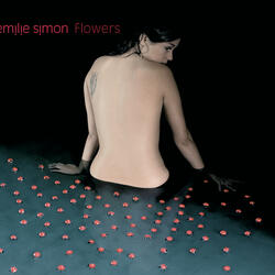 Flowers Never Die (Les Fleurs Ne Meurent Jamais)
