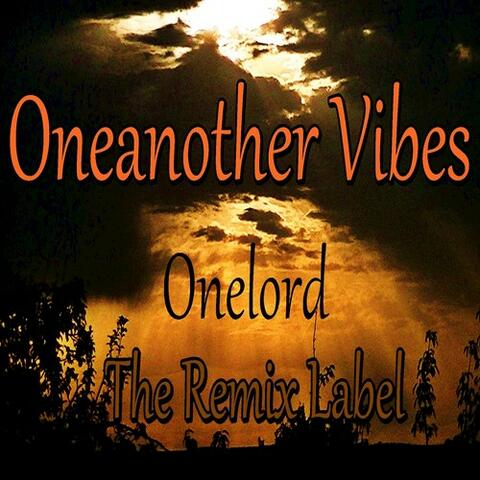 Oneanother Vibes (Vibrant Techhouse Music)