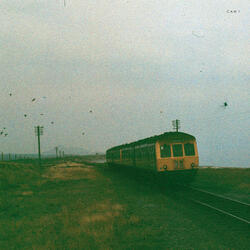 Cyflwyniad Cam o'r Tywyllwch