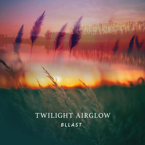 Twilight Airglow