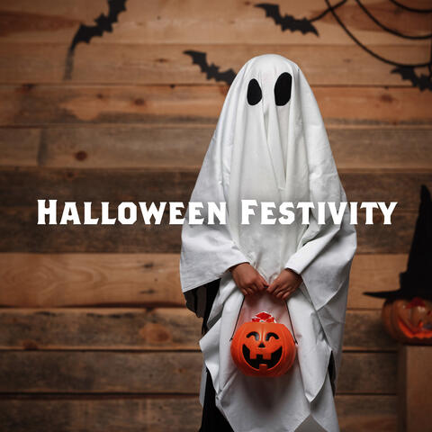 Halloween Festivity: Trick or Treat Scary Atmosphere