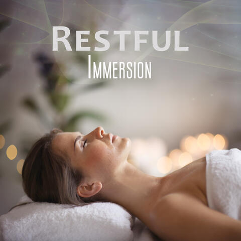 Restful Immersion: Relaxing Spa Therapy, Flowing Water Ambience