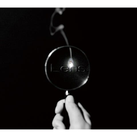 Lens