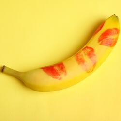 Make 'Em Say Ooh (feat. Baileys Ghost)