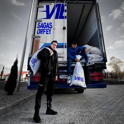 Bagging (feat. Orfey)