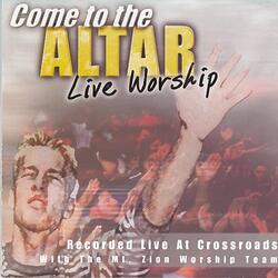 I Come to the Altar (Live)