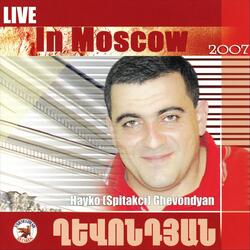 Im Pokrik, Shek Aghchik (Live)