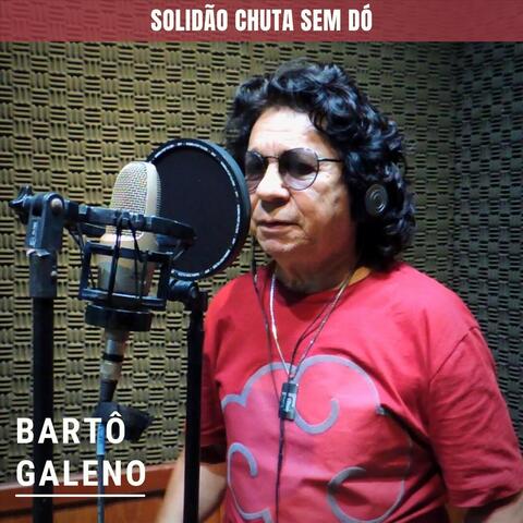 Solidão Chuta Sem Dó