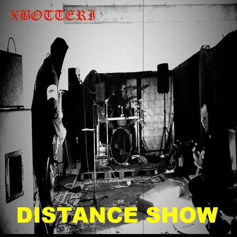 Distance Show