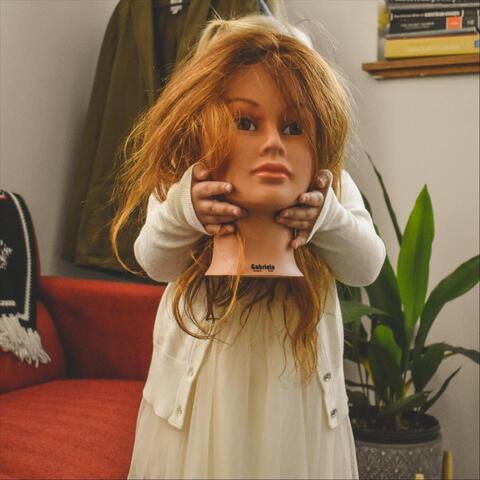 Famous Girl