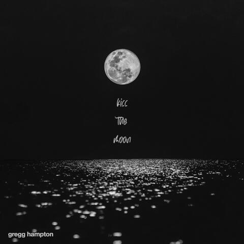 Kiss the Moon (V2)