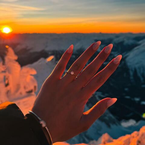 Promise Ring (feat. Sanihill)