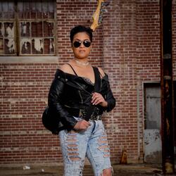 Pop That Tootsie (feat. DJ Lo)