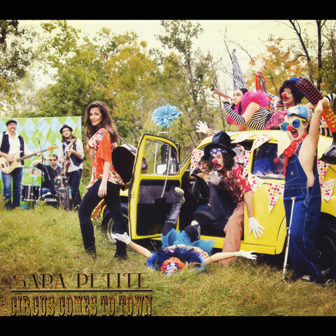 Circus Comes to Town