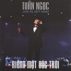 Riêng Một Góc Trời (Live)