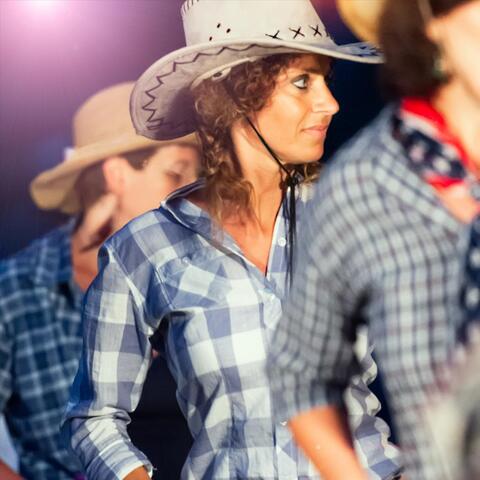 She's All Country Tonight