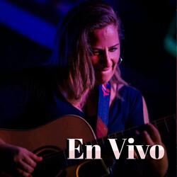 A Falta de Amor (En Vivo)