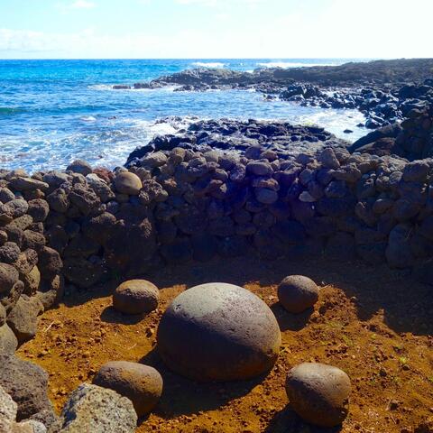 Pito Kura Coast - Easter Island - Rapa Nui