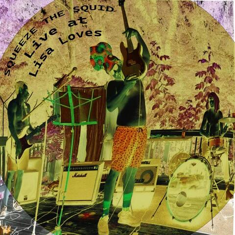 Live at Lisa Loves