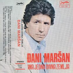 Umrli Su Kapitani