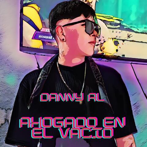 AHOGADO EN EL VACIO