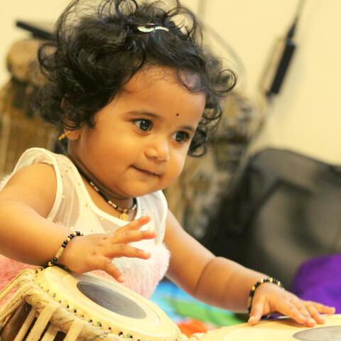 Teentaal Padhant...Wonderkid Recites Traditional Tabla Bols