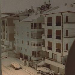 White As Snow (Mono Audio)