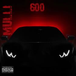 600