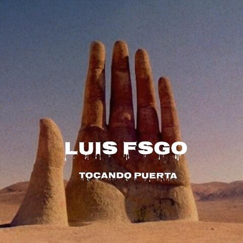 tocando puerta