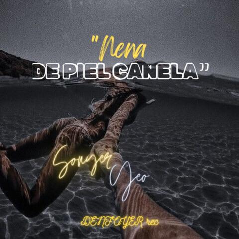Nena de piel canela