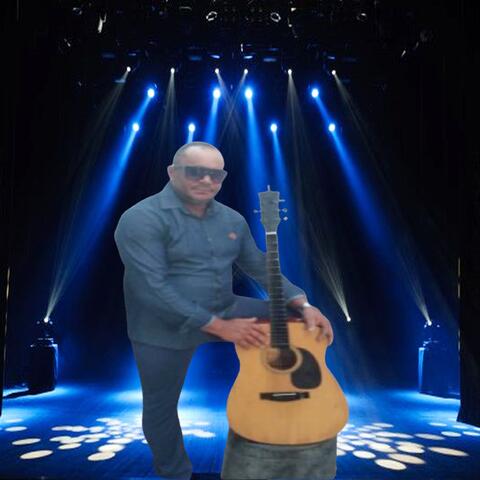 ELE FALA COMIGO